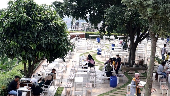 Taman Fathan Hambalang Bogor
